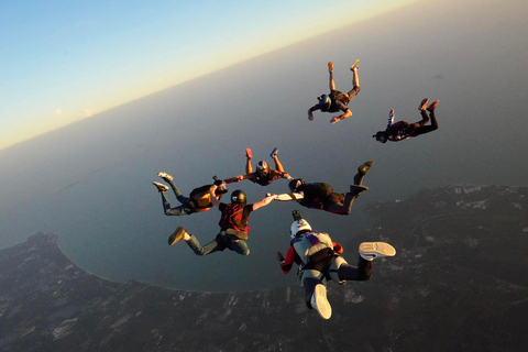 Z Bangkoku: Pattaya Dropzone Skydive Ocean Views TajlandiaPakiet VIP