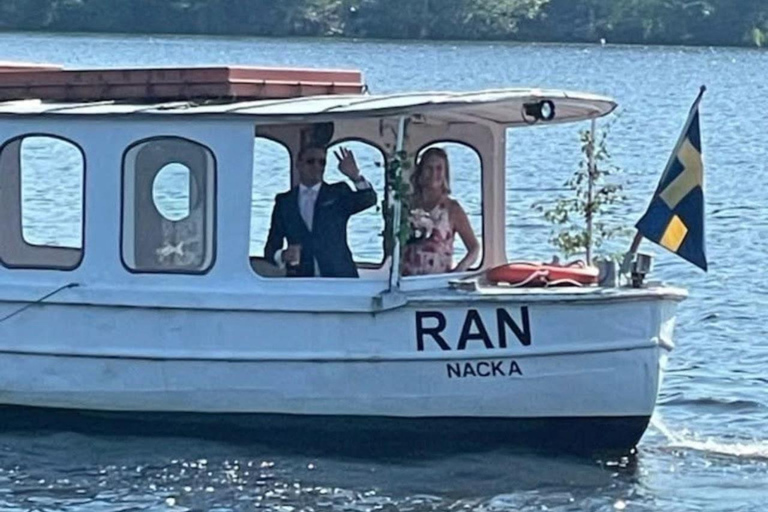 Estocolmo: Museo Vasa, Vrak y tour guiado en barco por los canalesEstocolmo: Museo Vasa, Vrak y tour en barco por los canales con guía