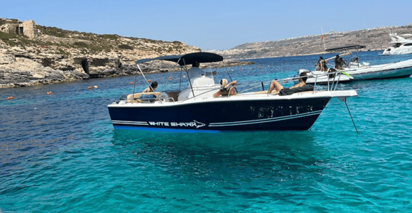 Cirkewwa/Mgarr: Blue and Crystal Lagoon Private Boat Charter