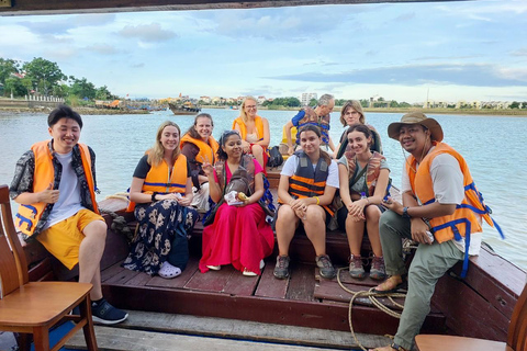 Hoi An/Da Nang: My Son Sunset Tour, Boat Trip, & Banh My Private Tour from Hoi An/Da Nang with Boat Trip