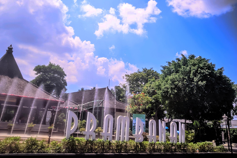 Yogyakarta: Private Car Rental With Driver Yogyakarta: Private Car Rental With Driver 6 hours