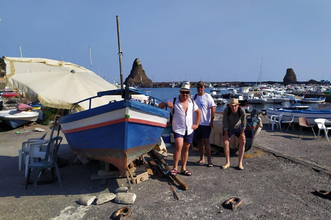 Aci Trezza: Guided Tour of Ulysses Caves and Reserve Area