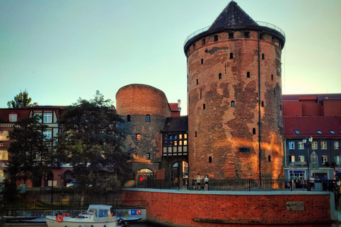Gdańsk hidden gem: old industrial district near City Center