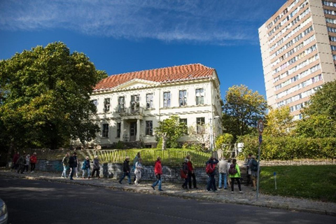 Frankfurt (Oder): Guided City Tours with Themed Specials Living Views: DDR Memories Tour with Actionbound App