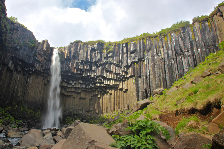 Skaftafell: Caminata guiada panorámica por el glaciar y KristínartindarSkaftafell: excursión guiada panorámica por el glaciar y Kristínartindar