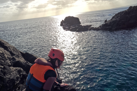 Azores Coasteering – Caloura l S. MiguelAzoren Coasteering – Caloura l S. Miguel