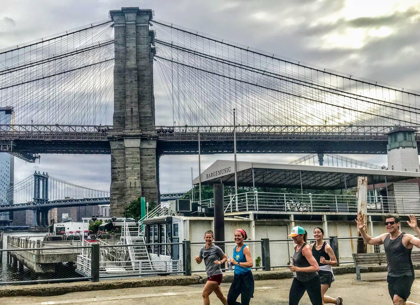 Løbetur på Brooklyn Bridge