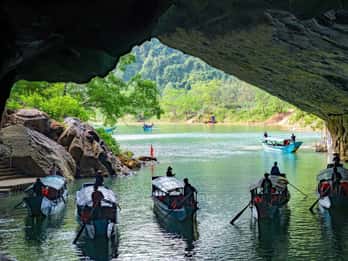 Von Ninh Binh aus: Phong Nha Höhle und Dunkle Höhle Tagesausflug