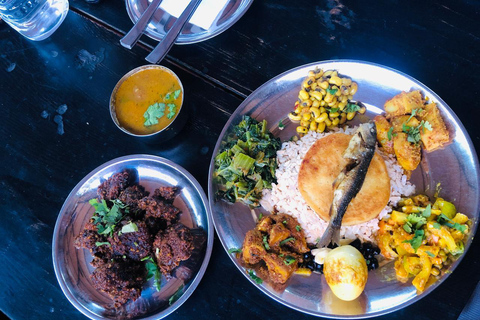 Kathmandu: Secret Nepali Food Taste Local Market Guided Tour