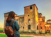 Tour storico autoguidato di Mantova - Housity