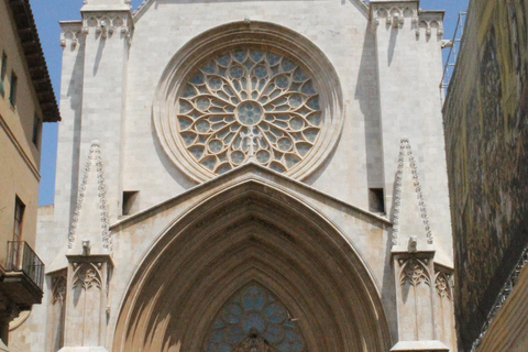 Tarragona: Walking Tour with Roman History, Secrets, and Local Life