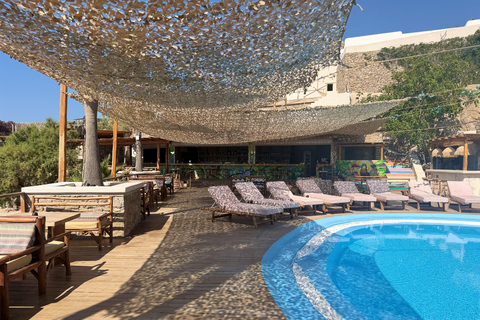 Mykonos: Beach Escape with Sunbeds and Optional Food