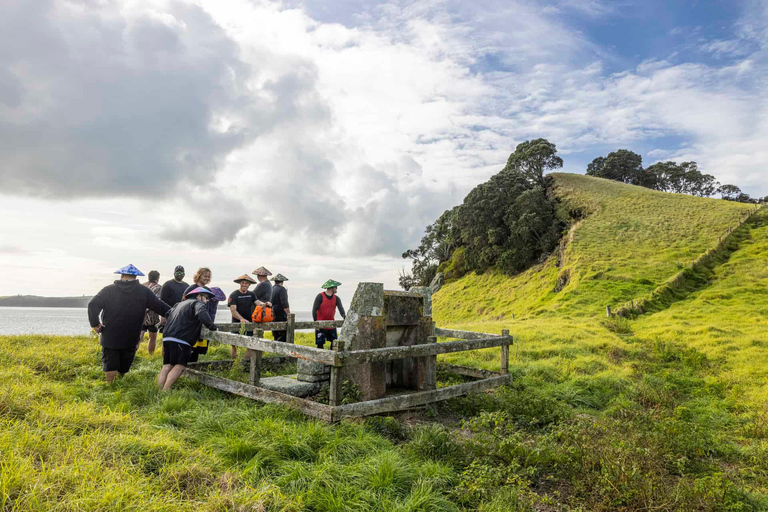 Visite du champ volcanique d&#039;Auckland