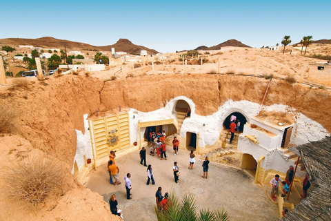 Excursión nocturna a los pueblos y oasis del Sáhara tunecino