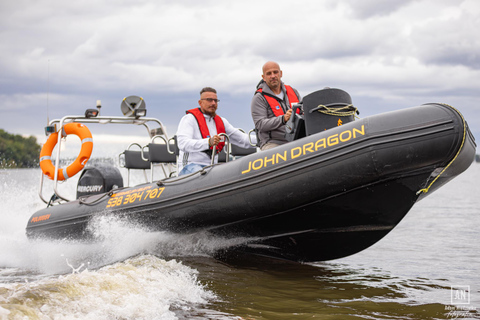 Warsaw: Exciting 1h Speedboat Tour on the Vistula River