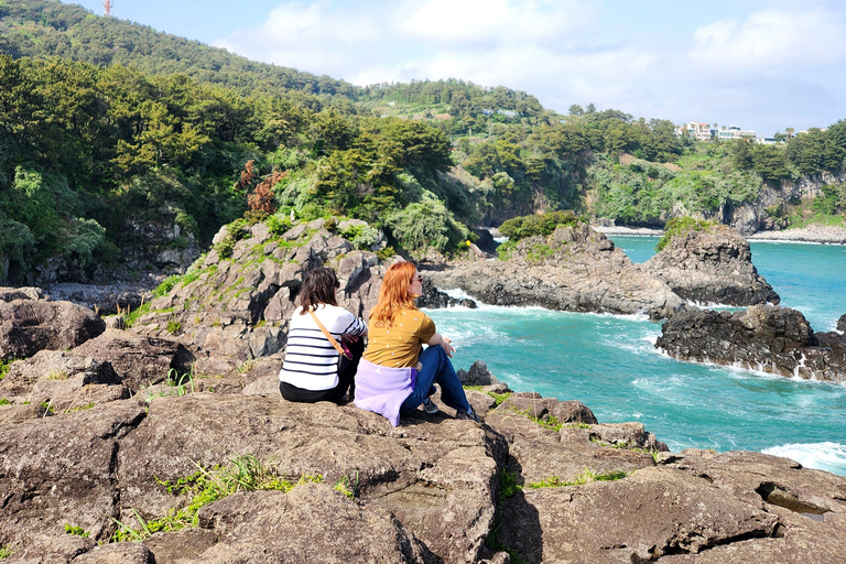 Jeju Zuid: Mt.Hallasan en UNESCO Geopark bustour