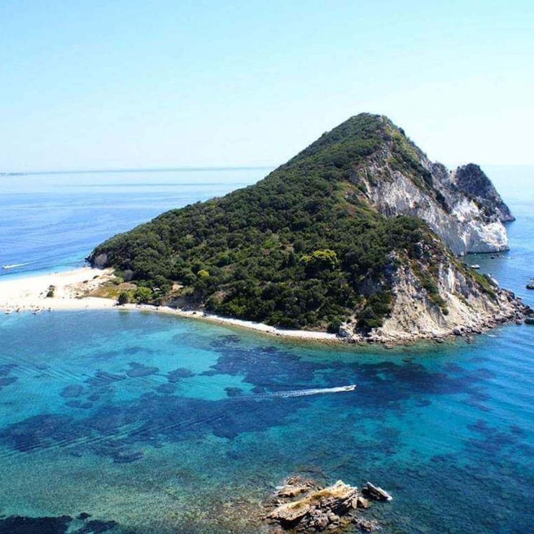 Agios Sostis: Marathonissi, Keri Caves, and Turtle Spotting