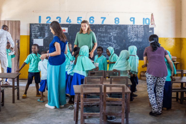 Zanzibar: Local English Tuition Tour