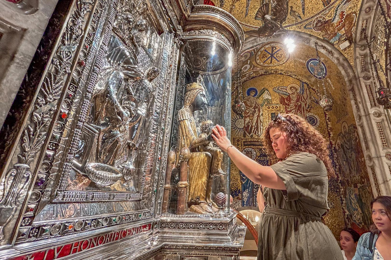 Barcelona: Montserrat, Black Madonna, Rack Railway & Liquors Transfer to Montserrat Monastery & Ticket to the Basilica