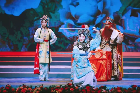 Beijing: Traditional Cultural Show Peking Opera Tickets