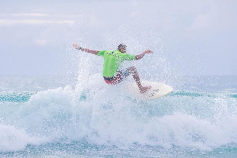Phuket: 6-Days Surfing with Lessons and Stay Package 4* Hotel Stay 6Days5Nights Surf Lesson Tropical Wave Package