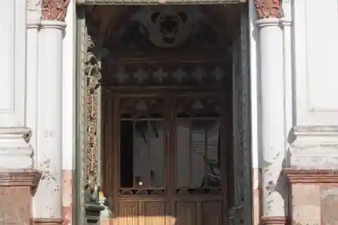 Cuenca, Ecuador Walk City Tour