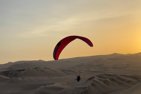 Huacachina: Private Paragliding and Sandboarding Combo in the Desert