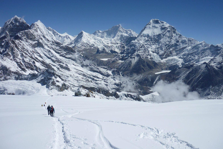 Kathmandu: Mera Peak Climbing Expedition with Guide