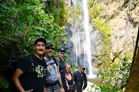 De Cusco: Trilha Inca de 2 dias para Machu Picchu com hotel