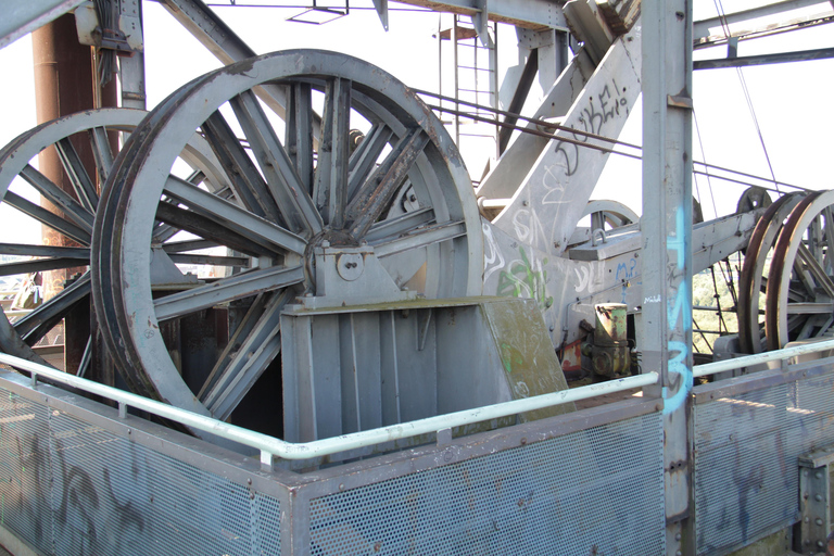 Poszukiwanie skarbów GPS w starej hucie żelaza w Duisburskim Parku Krajobrazowym