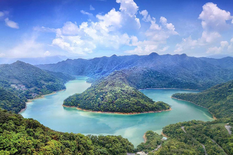 From Taipei: Thousand Island Lake & Pinglin Tea Tour