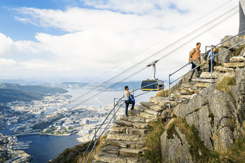 Bergen: Round-Trip Ulriken Cable Car Ticket