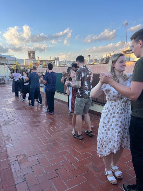 Barcelone : leçon de tango sur un toit-terrasse avec boissons