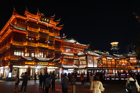 Shanghai Evening Tour: VIP Huangpu River Cruise&City lights