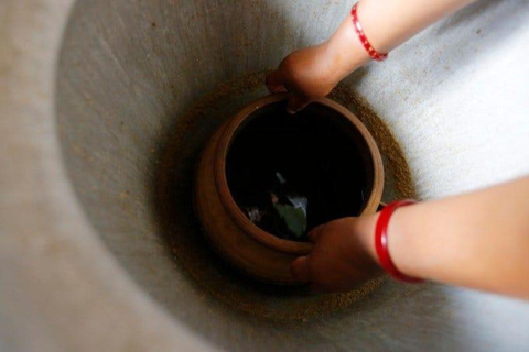 Thamel: Nepali Home Brewing & Local Tasting Experience