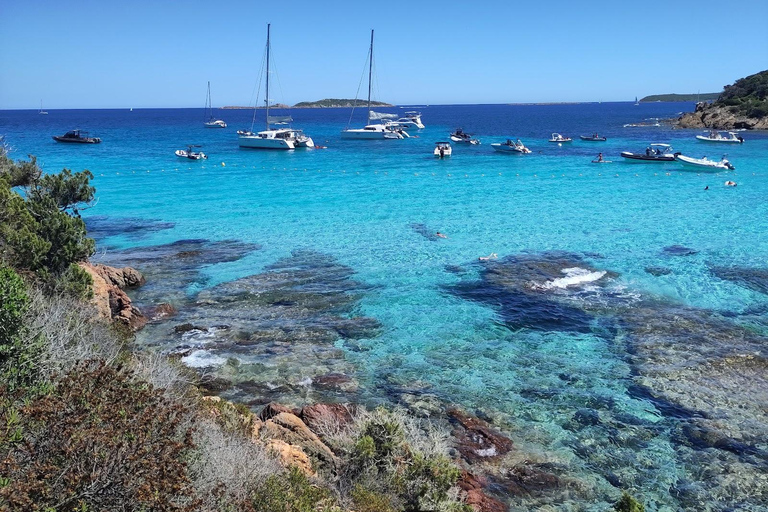 Demi-journée : après-midi détente vers les îles Lavezzi et Cavallo