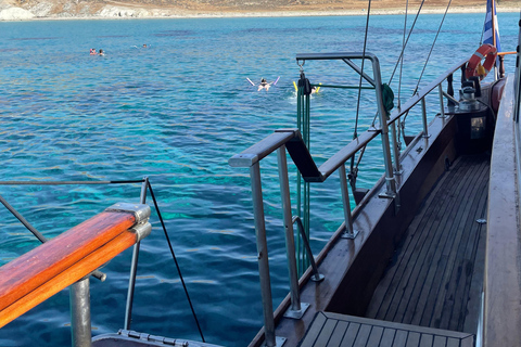 Mykonos Half-Day Swimming to Delos & Rhenia– Starts at 13:30 Mykonos: Half day cruise to Delos & Rhenia islands