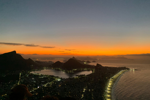 Najpiękniejszy wschód słońca na świecie – wycieczka z przewodnikiem na Morro Dois Irmãos