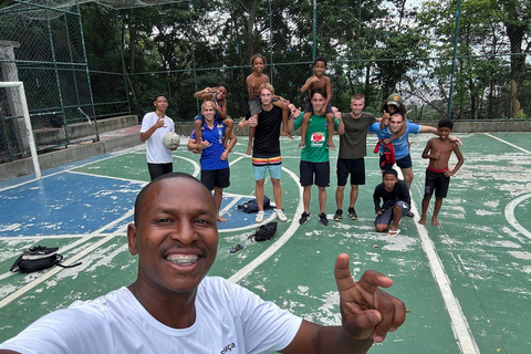 Rio de Janeiro: Santa Marta Favela Tour With local resident guide and lunch Rio de Janeiro: Santa Marta Favela Tour with Local Resident Guide and Lunch