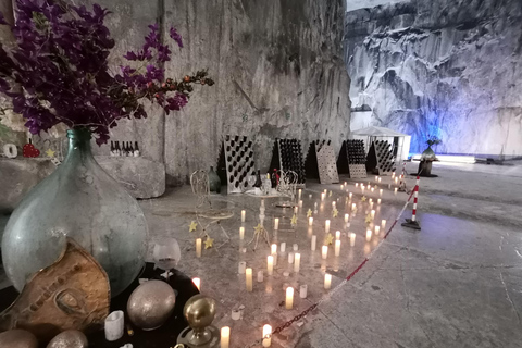 Carrara Marble-Day-Tour - diversão, música e degustação de alimentosCARRARA-Marble &amp; Music - Traslado de La Spezia incluído