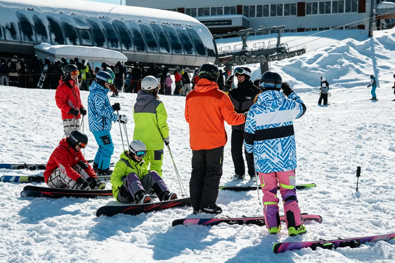 Sapporo: Otaru Asarigawa Ski Resort Day Trip with Lesson Early‑Bird Shift Deluxe Version