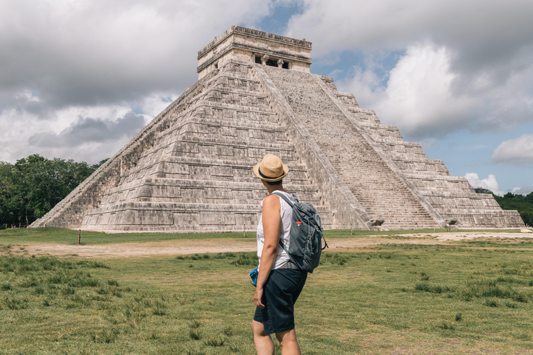 From Cancun: Chichen Itza, cenote, Valladolid, and Tequila Excursion with pickup in Cancun and buffet lunch