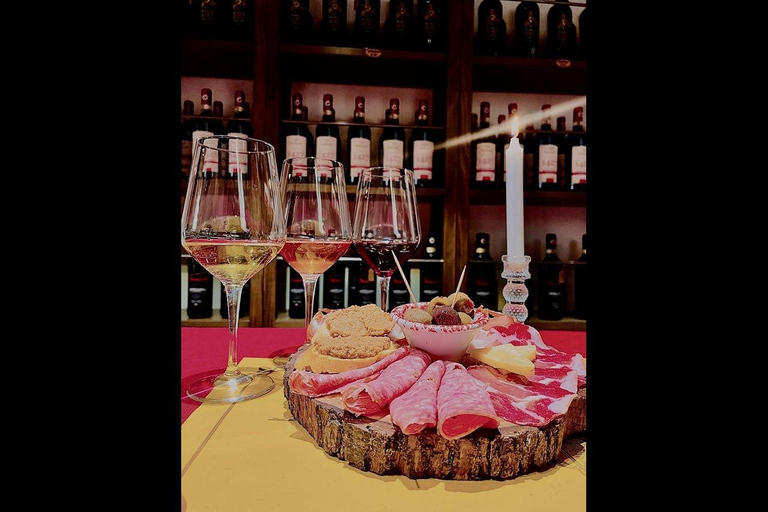 Wine Tasting Experience with Seven Types of Tuscan Wine English Wine Tasting with Local Appetizers