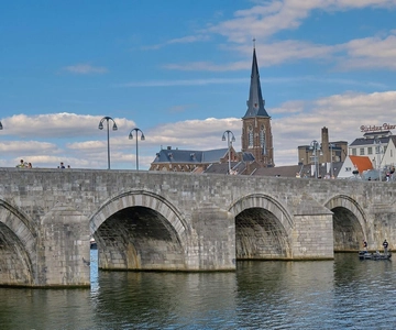 Historical Maastricht: Private Tour with Local Guide