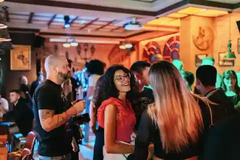 Amsterdam: Ludwigs originale pubcrawl med adgang til VIP-klub