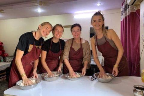 Tour der Yoga- und Kochkurse in Jaipur