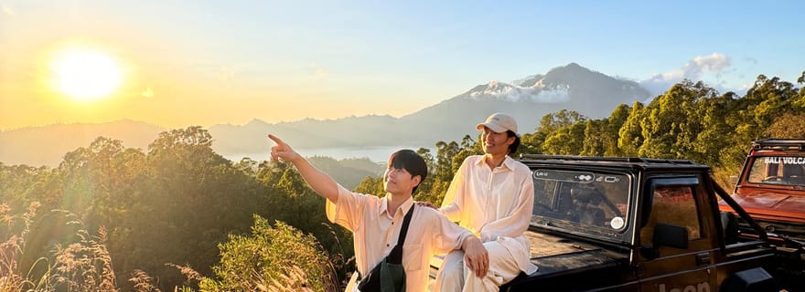 Bali : Mont batur : lever de soleil en jeep et sources d'eau chaude naturelles