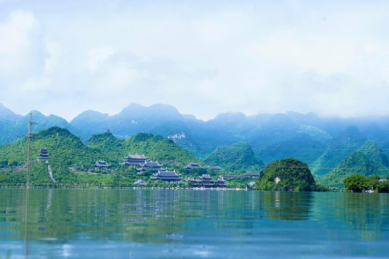 Hanoi: Incense Village & Hat or Cay Thi Pagoda SMALL GROUP SMALL GROUP: Stunning Incense Village & Hat Village - BEST