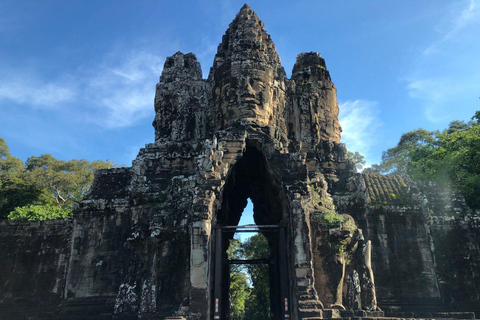 Angkor Wat, Bayon, Ta Prom and Banteay Srey Sunrise Tour