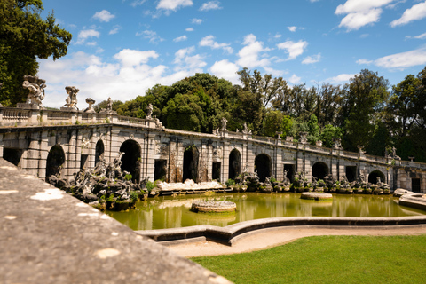 Geführte Tour durch den Königspalast von Caserta: Entdecke den Königspalast und die GärtenEnglischsprachige Tour mit Zug ab Neapel inklusive